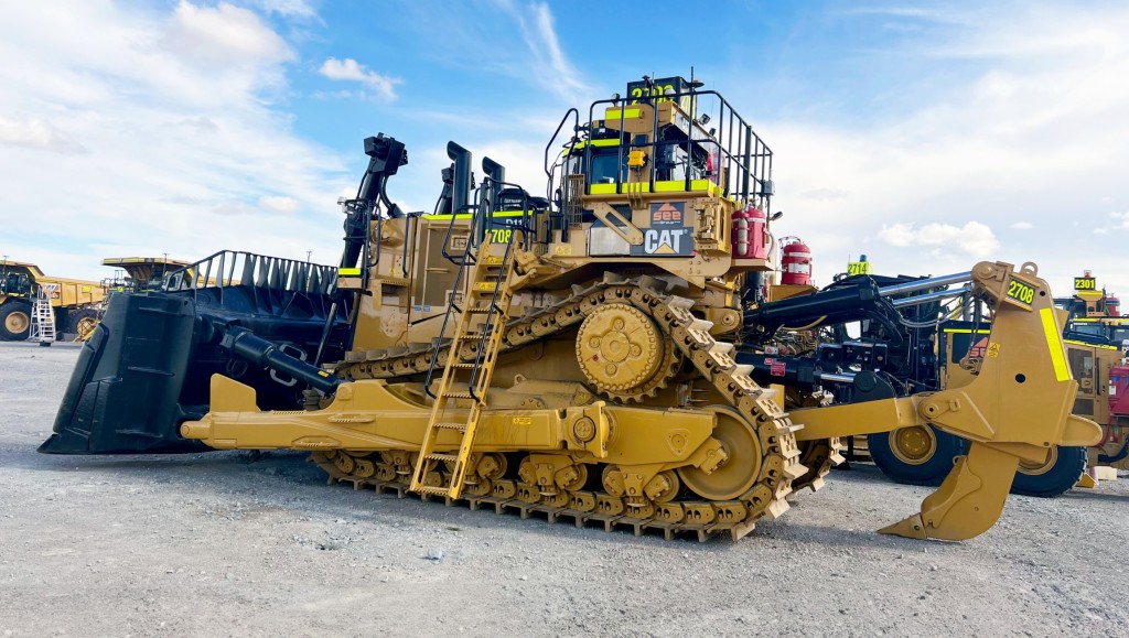 SEE Fleet D11 Dozer