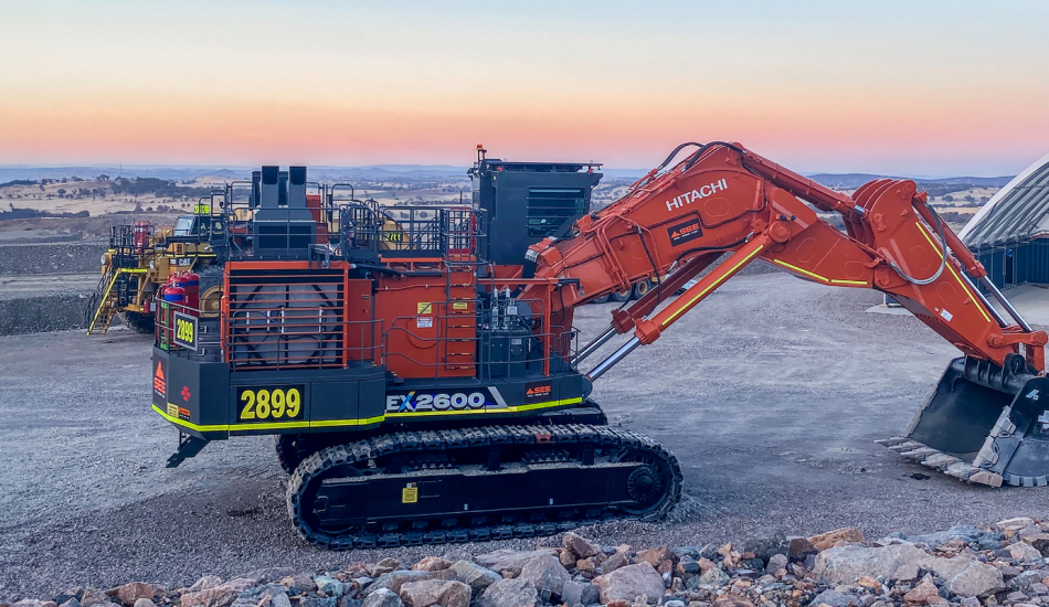 SEE Fleet 2600 Hitachi Excavator